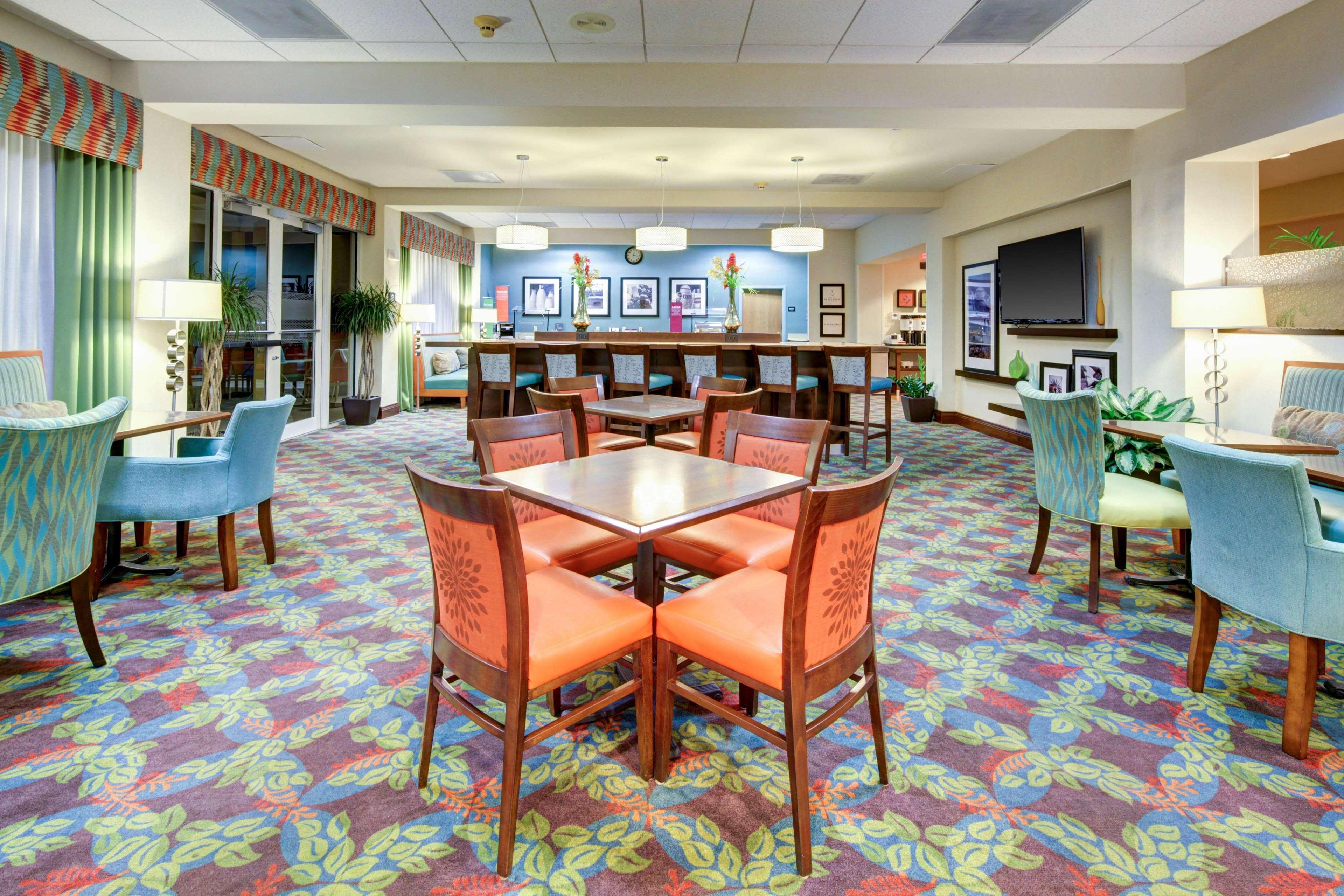 Hampton Inn Pembroke Pines Exterior photo
