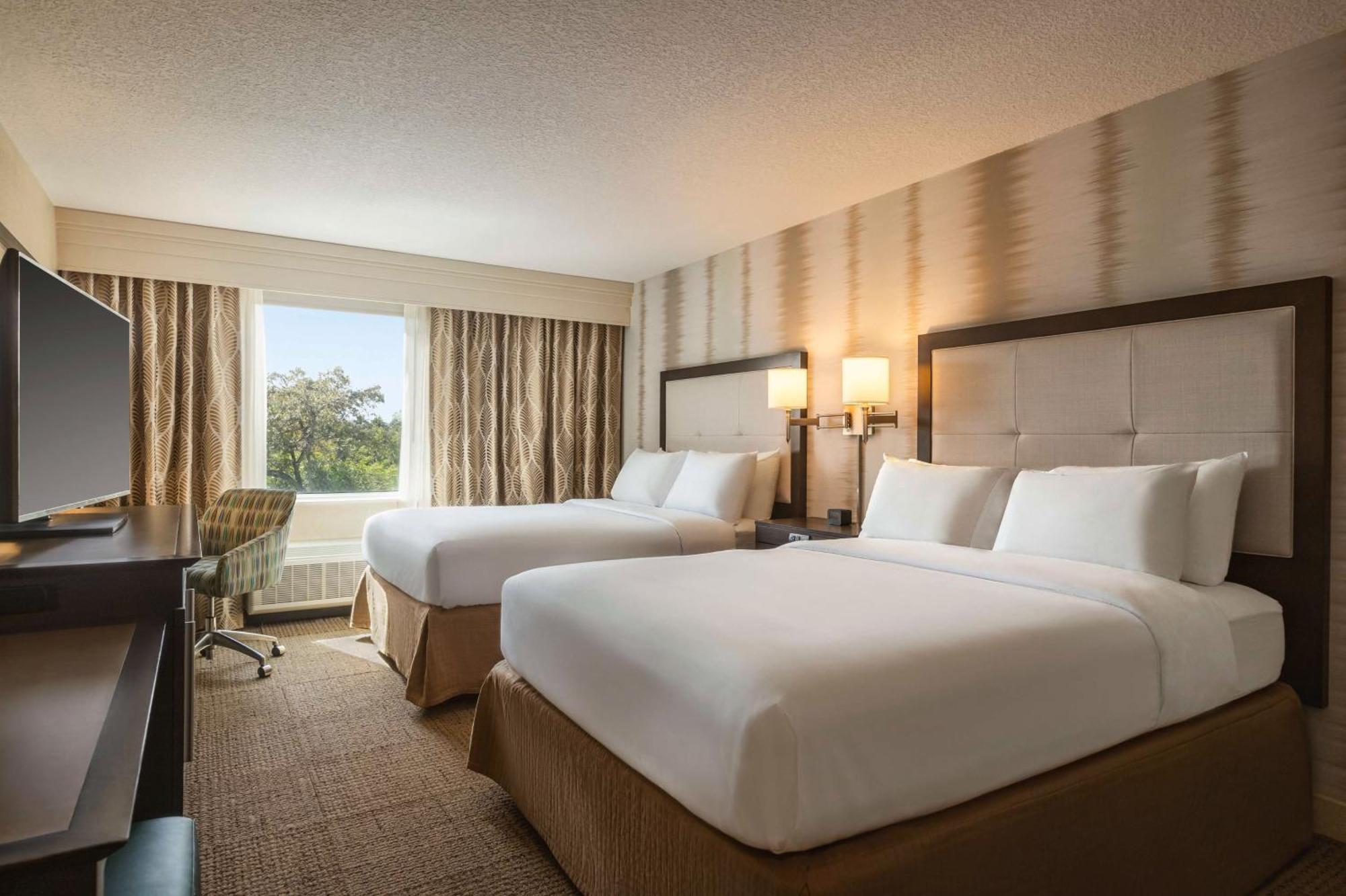 Hampton Inn Pembroke Pines Exterior photo