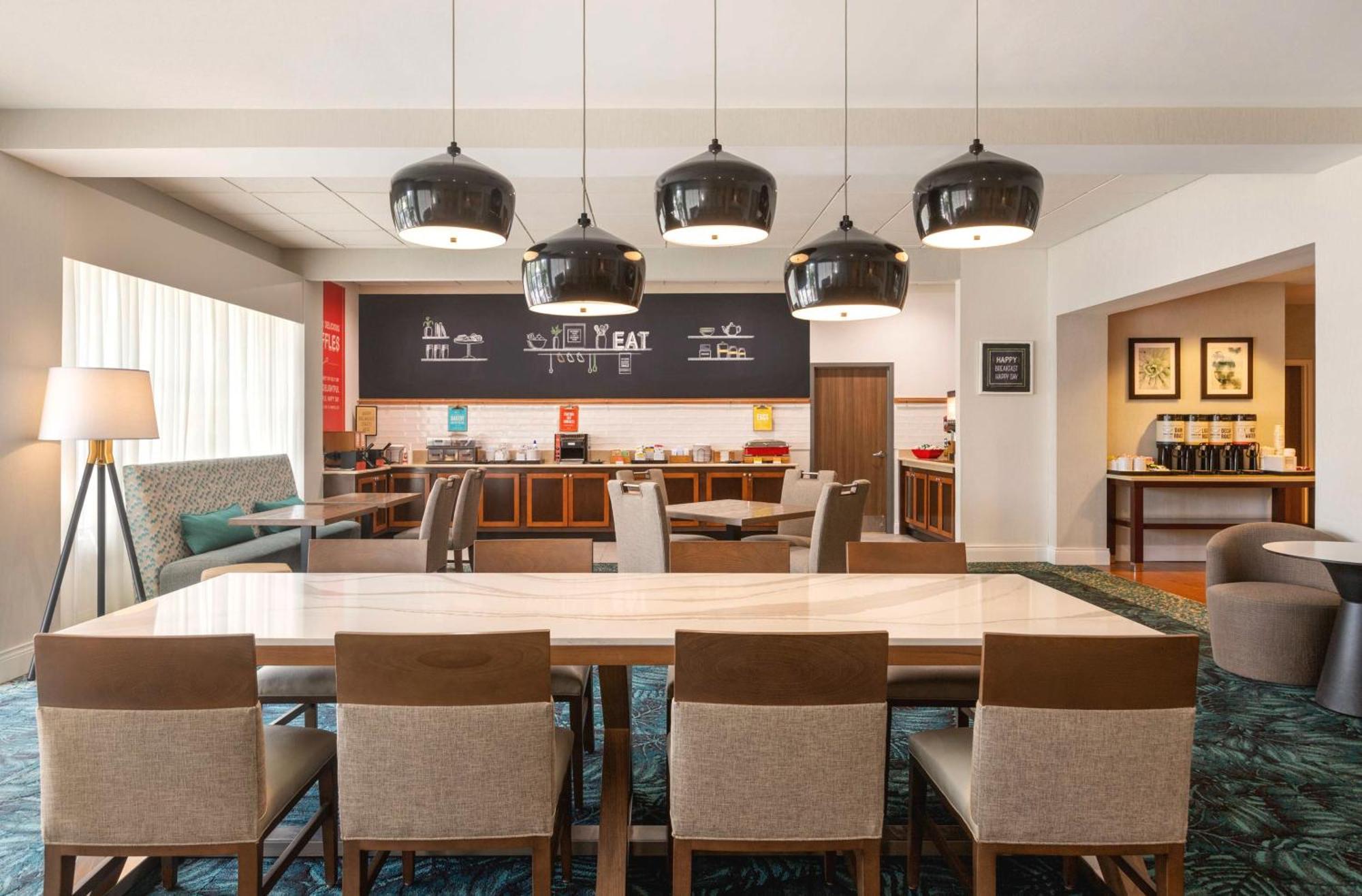 Hampton Inn Pembroke Pines Exterior photo