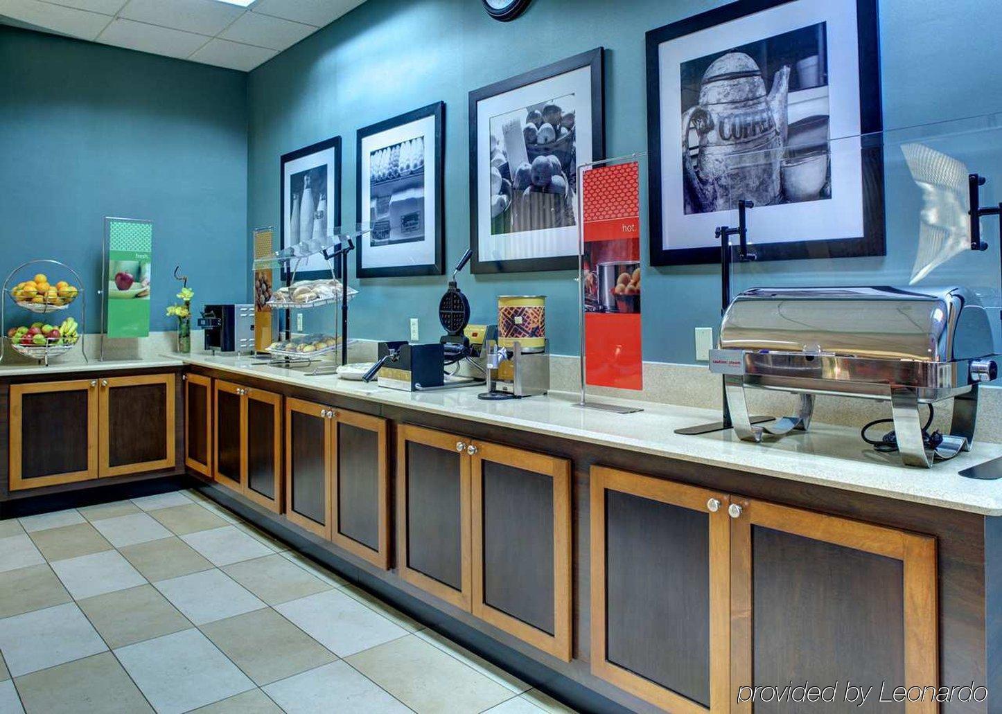 Hampton Inn Pembroke Pines Exterior photo