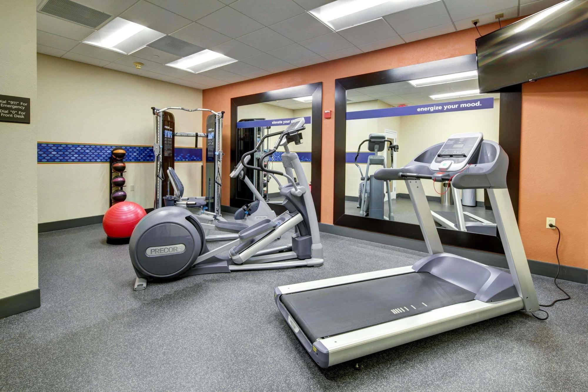 Hampton Inn Pembroke Pines Exterior photo